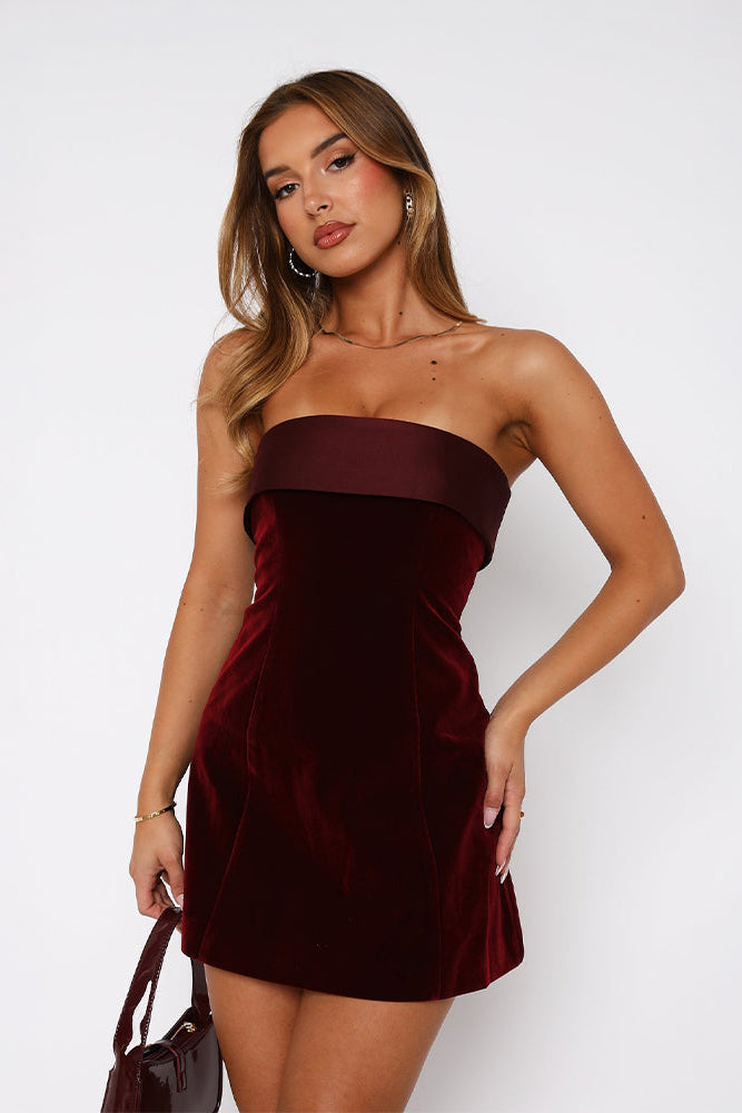 Camille | Red Effortless