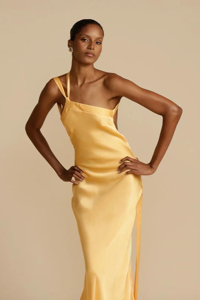 Lunelle | Fluid Elegance