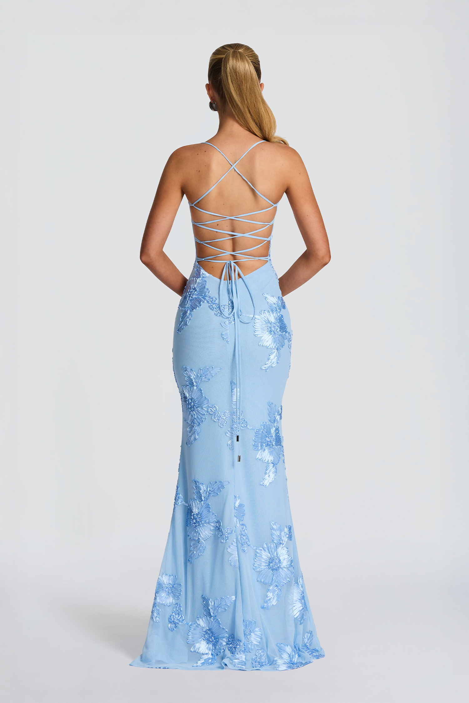 Aurore | Gilded Femininity