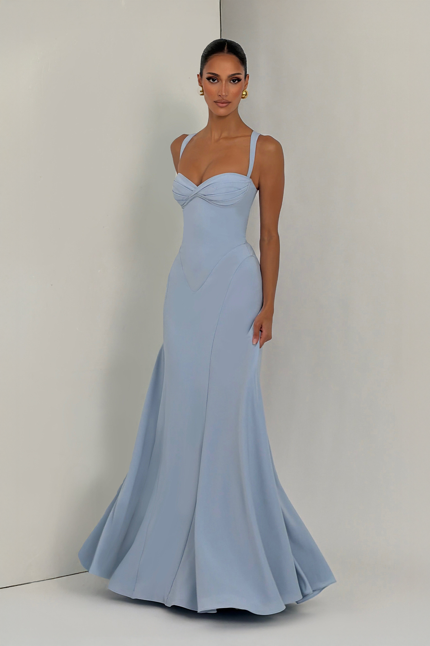 Aurelia | Soft Radiance