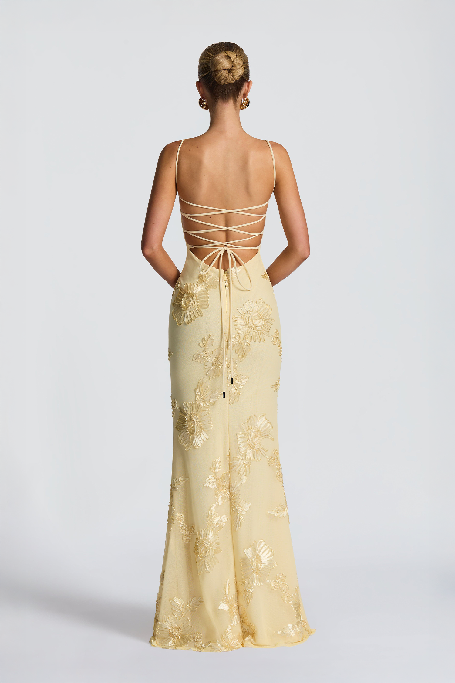 Aurore | Gilded Femininity