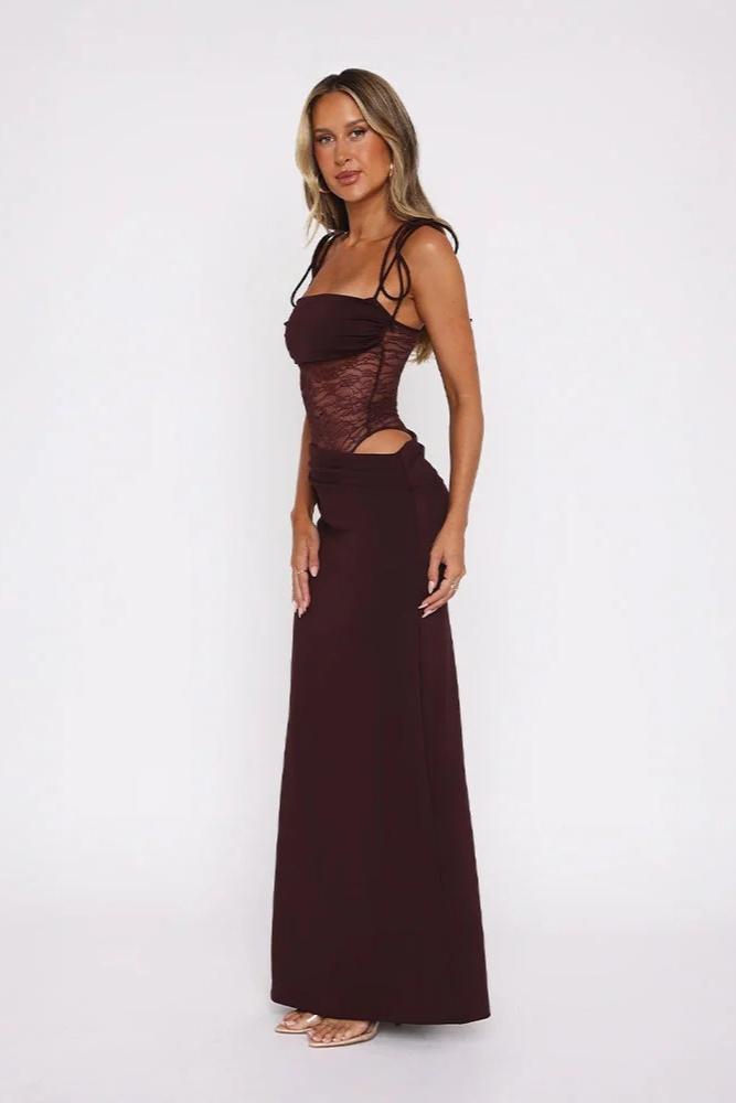 Elara | Midnight Allure