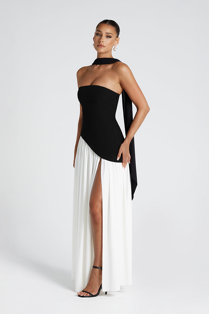 Naïma | Elegant Contrast