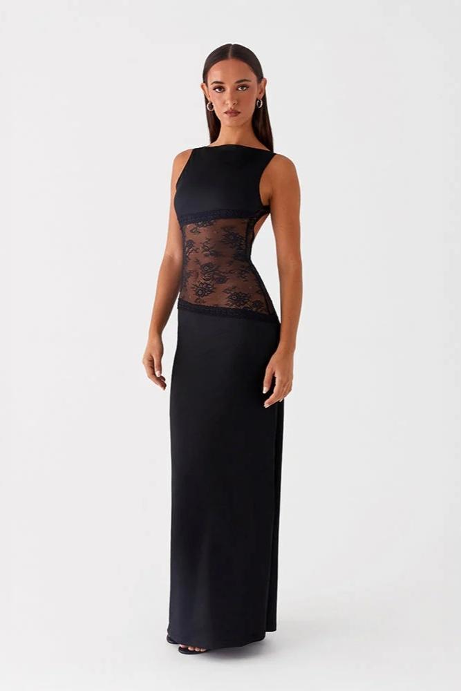 Selena | Sculptural Elegance