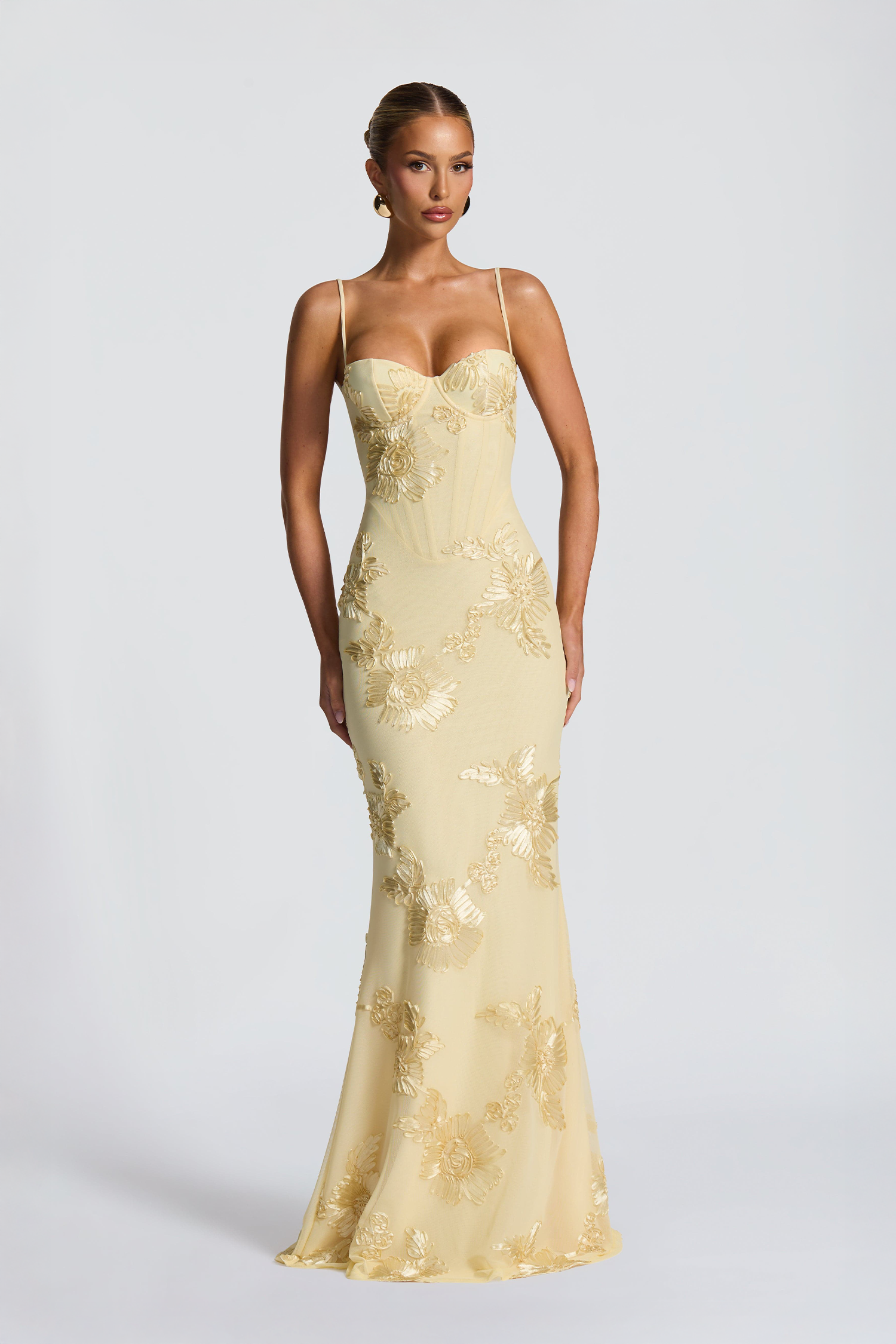Aurore | Gilded Femininity